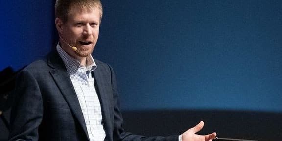 A RenewaNation speaker teaching a seminar audience